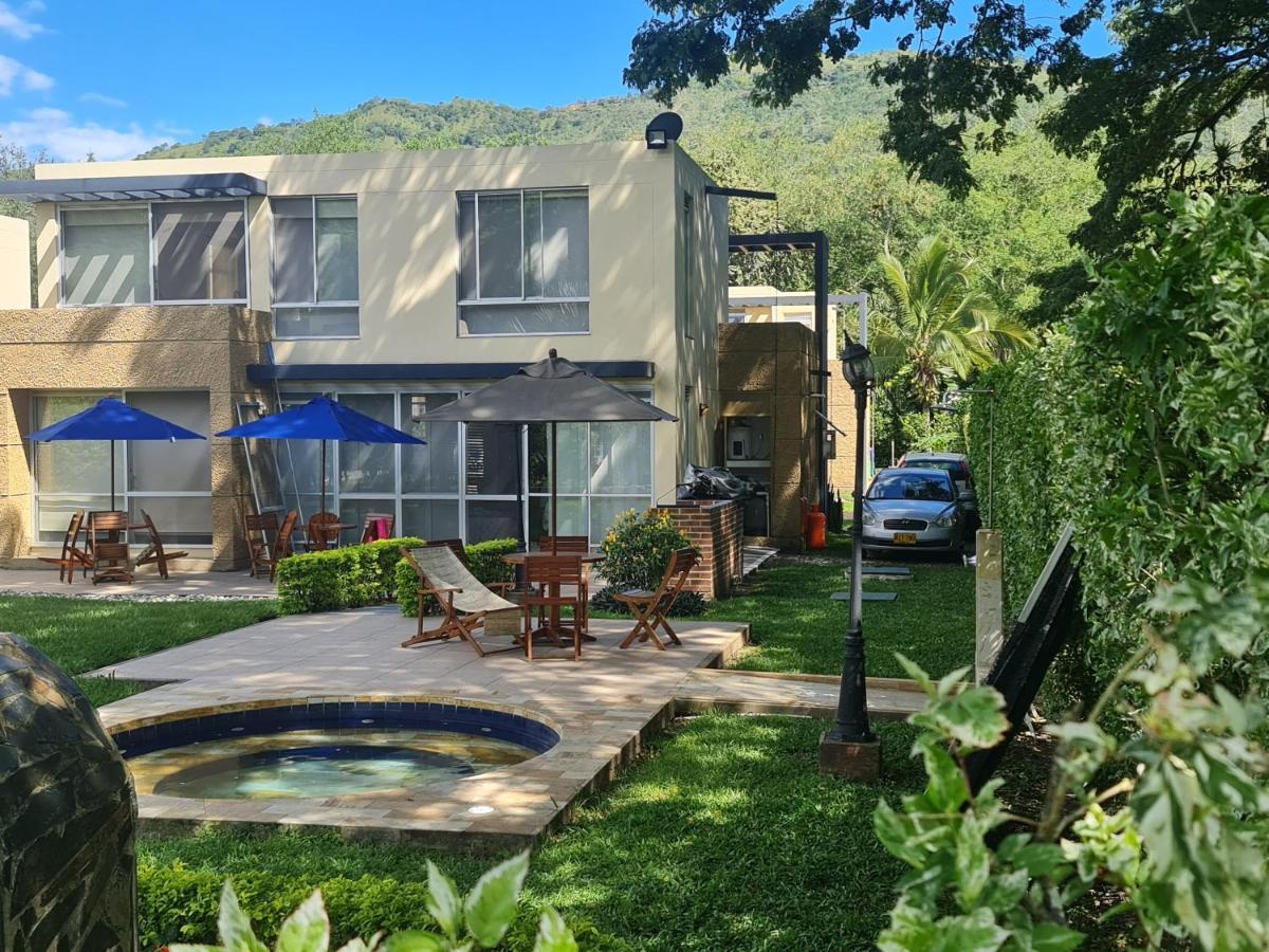 Acata - Condominio Campestre / Casa Villeta Kültér fotó